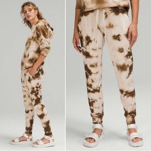 Lululemon Athletica Warm Down Tie-Dye Cream and Brown Joggers